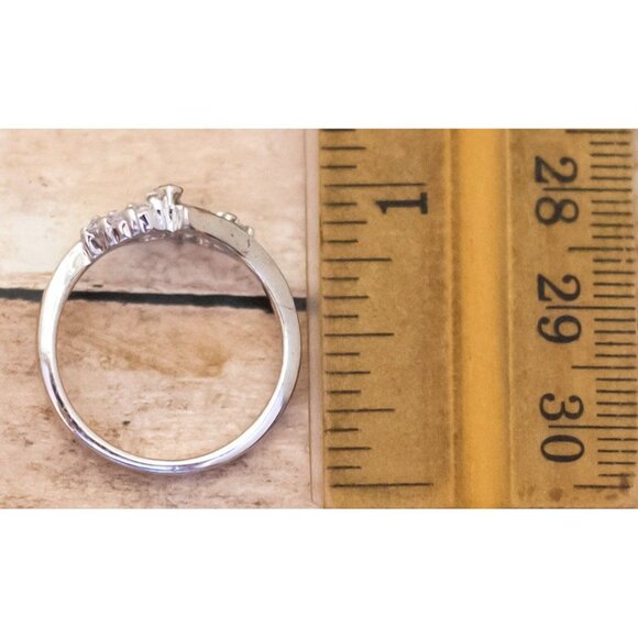 Size 8, Vintage Abstract Oval Diamond Gem Sterling Silver Ring by Avon - X23 - Picture 3 of 3